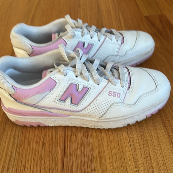 New Balance 550 Sneakers - Picture 4 of 4
